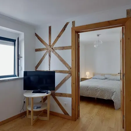 Feels Like - Alfama Duplex Apartamento