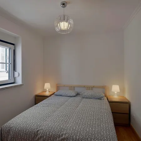 Apartment Feels Like - Alfama Duplex Lisbon